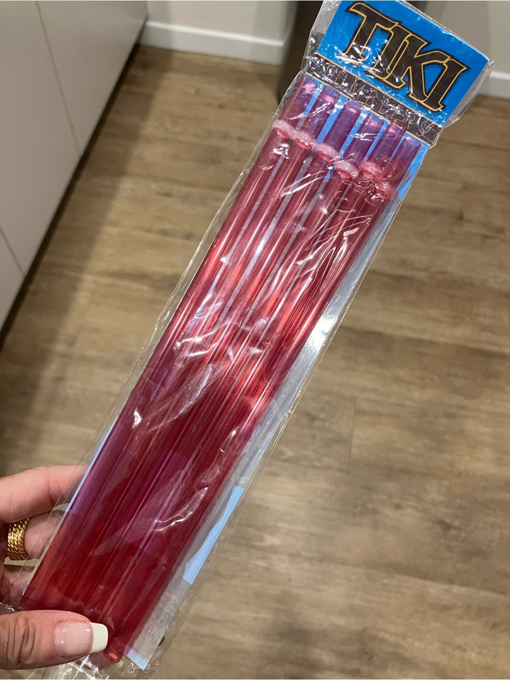 Pink tiki drink straws - Pack of 6 Pink Cocktail straws